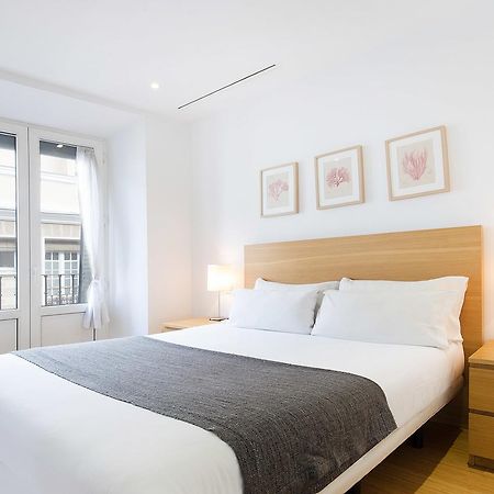 Apartamentos San Lorenzo 26 Мадрид Екстериор снимка
