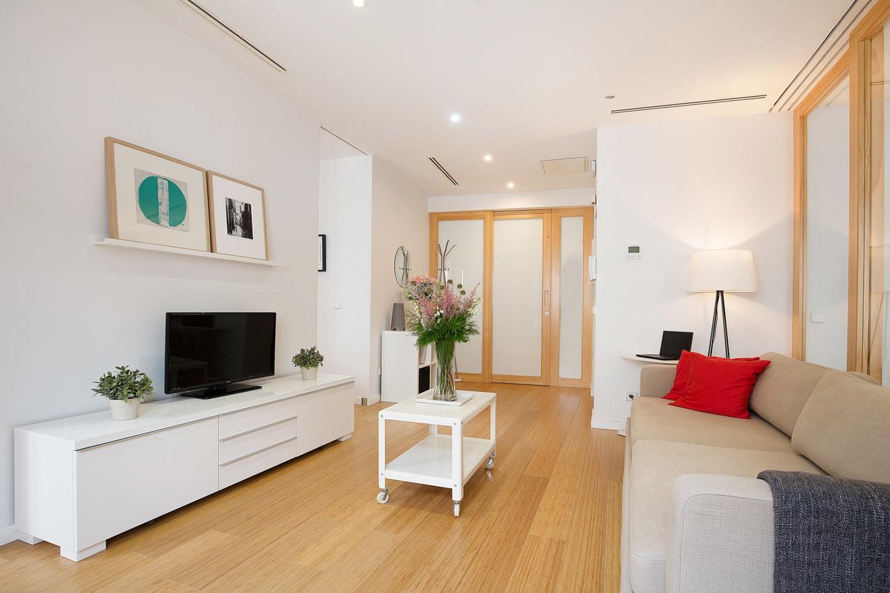 Apartamentos San Lorenzo 26 Мадрид Екстериор снимка
