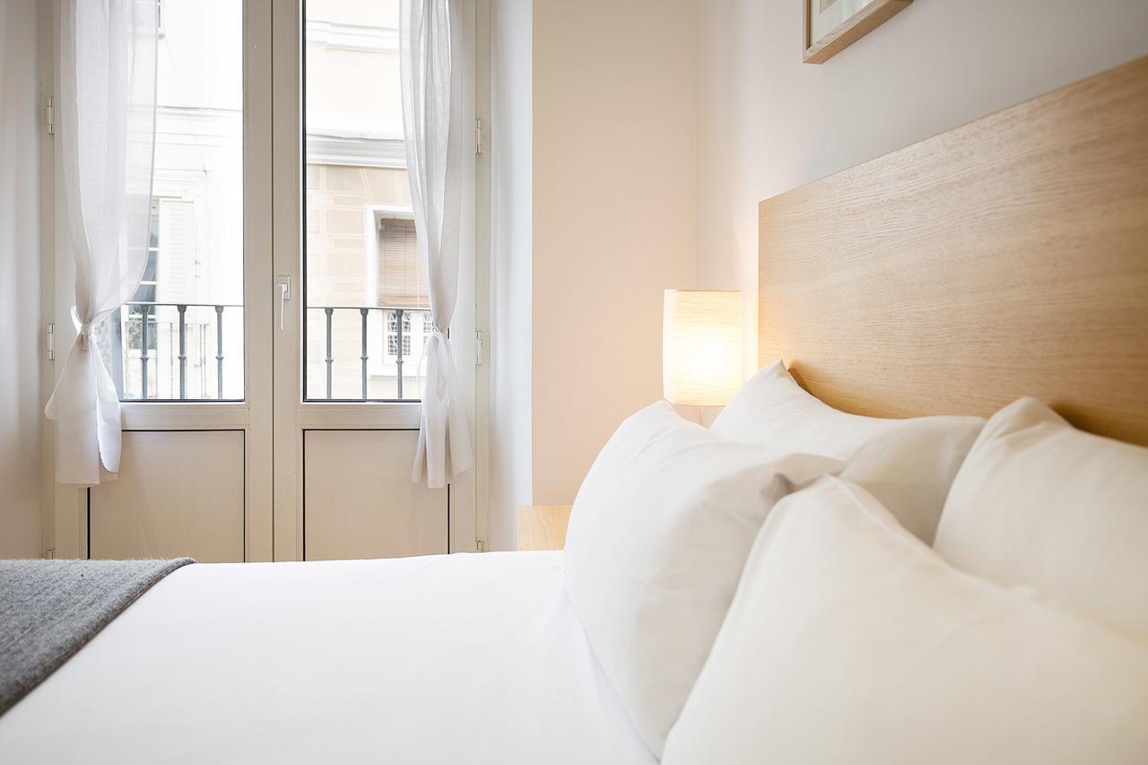 Apartamentos San Lorenzo 26 Мадрид Екстериор снимка