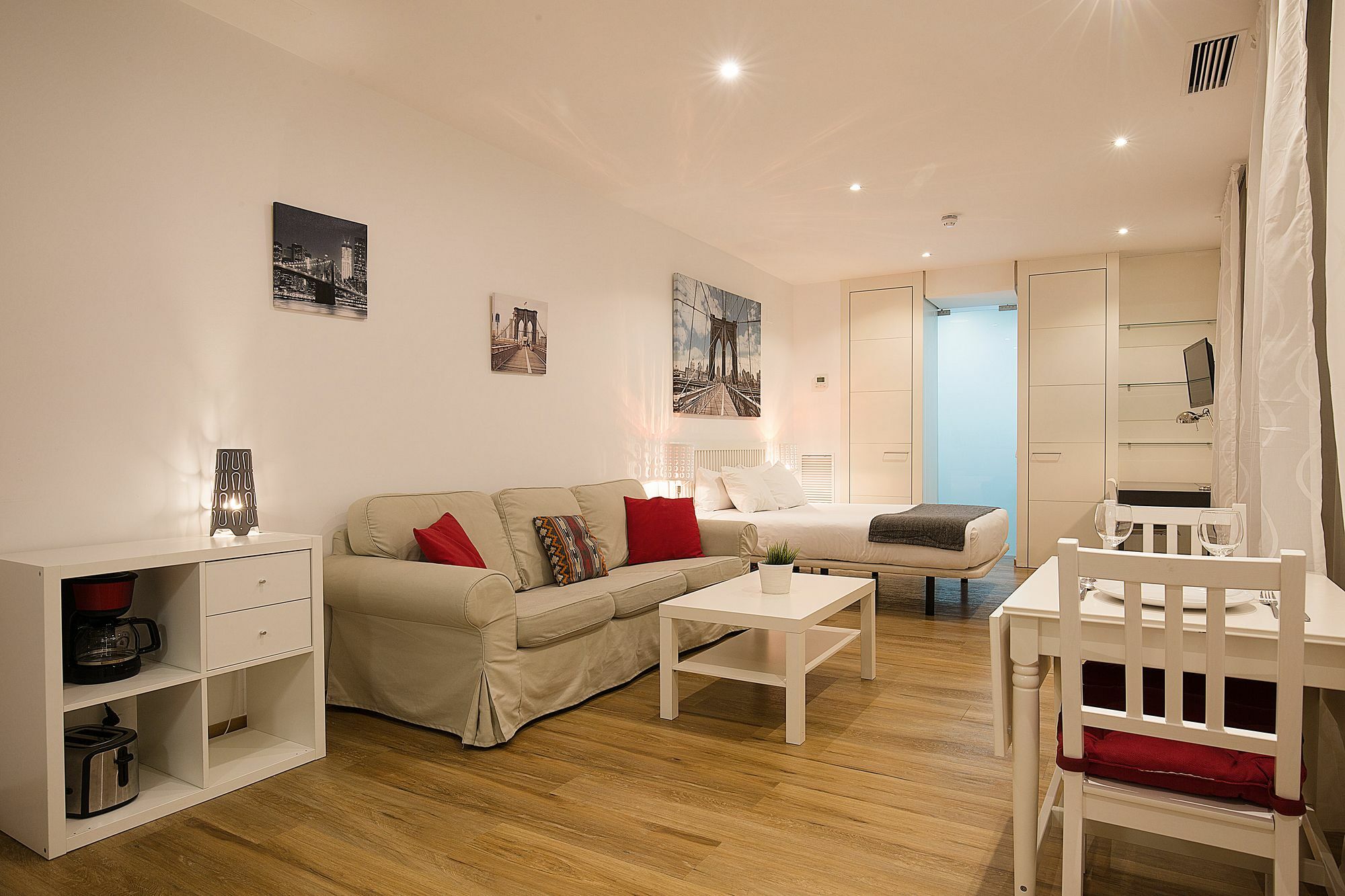 Apartamentos San Lorenzo 26 Мадрид Екстериор снимка